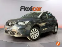 Usado Seat Arona Reference 95 CV (69 kW) 2023 Gris SUV