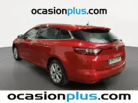 Usado Renault Mégane IV LIMITED 140 CV (102 kW) 2018 Rojo Monovolumen