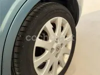 Usado Nissan Almera Comfort 112 CV (82 kW) 2003 Verde Berlina