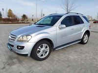 Usado Mercedes ML320 224 CV (164 kW) 2006 Gris SUV