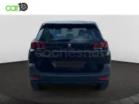 Usado Peugeot 5008 Allure 136 CV (100 kW) 2024 Negro SUV