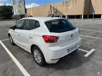 Usado Seat Ibiza Style 75 CV (55 kW) 2018 Blanco Utilitario