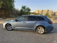 Usado Toyota Corolla Active 122 CV (89 kW) 2021 Azul Familiar