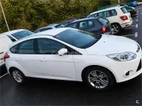 Usado Ford Focus Trend 115 CV (84 kW) 2011 Blanco Berlina