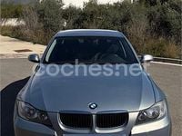 Usado BMW 318 Comfort Edition 129 CV (94 kW) 2007 Gris / plata Berlina