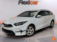 Usado Kia Ceed 120 CV (88 kW) 2022 Blanco Utilitario