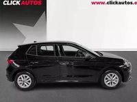 Usado Skoda Fabia Essence 95 CV (69 kW) 2025 Plata