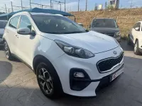 Usado Kia Sportage 136 CV (100 kW) 2021 Blanco SUV