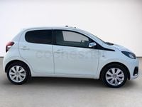 Usado Peugeot 108 Active 72 CV (52 kW) 2021 Blanco Berlina