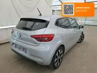 Usado Renault Clio V Techno 145 CV (106 kW) 2022 Gris Utilitario