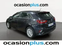 Usado Kia Ceed 120 CV (88 kW) 2020 Negro Utilitario