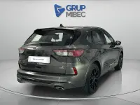 Usado Ford Kuga ST-Line X 225 CV (165 kW) 2022 Gris / plata SUV