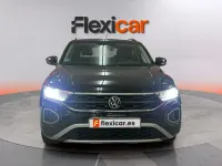 Usado VW T-Roc 110 CV (80 kW) 2023 Negro SUV