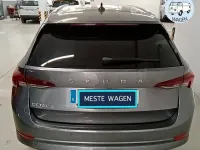 Usado Skoda Octavia Style 150 CV (110 kW) 2022 Gris / plata Familiar