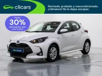 Usado Toyota Yaris Active 75 CV (55 kW) 2021 Blanco Utilitario