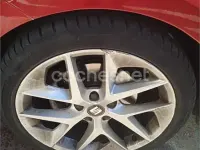 Usado Seat Leon FR 150 CV (110 kW) 2017 Rojo Berlina