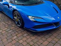 Usado Ferrari SF90 1001 CV (736 kW) 2024 Azul Coupe