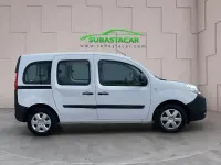 Usado Renault Kangoo 75 CV (55 kW) 2018 Blanco Monovolumen