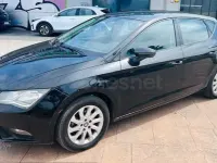 Usado Seat Leon Reference 105 CV (77 kW) 2013 Negro Berlina