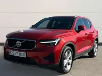 Usado Volvo XC40 Core 163 CV (119 kW) 2022 Rojo SUV