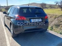 Usado Peugeot 308 Access 110 CV (80 kW) 2018 Gris / plata Berlina