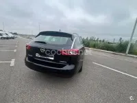 Usado Opel Insignia 136 CV (100 kW) 2018 Azul Familiar