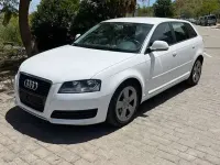 Usado Audi A3 Sportback Attraction 140 CV (102 kW) 2009 Blanco Utilitario