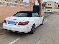 Usado Mercedes E220 170 CV (125 kW) 2014 Blanco Descapotable