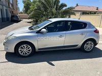 Usado Renault Mégane 105 CV (77 kW) 2010 Gris / plata Berlina