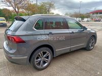 Usado VW Tiguan Sportline 190 CV (139 kW) 2017 Gris / plata SUV