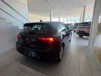 Usado VW Golf VIII Life 150 CV (110 kW) 2022 Negro Utilitario