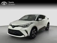 Begagnad Toyota C-HR Advance 184 HK (135 kW) 2022 Vit SUV
