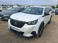 Usado Peugeot 2008 Active 110 CV (80 kW) 2022 Blanco SUV