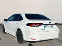 Usado Toyota Corolla Style 122 CV (89 kW) 2022 Blanco Berlina