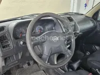 Usado Nissan Terrano Comfort 125 CV (91 kW) 2002 Blanco SUV