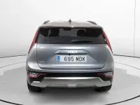 Usado Kia Niro 141 HP (103 kW) 2023 Branco SUV