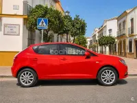Usado Seat Ibiza Style 110 CV (80 kW) 2016 Naranja Berlina