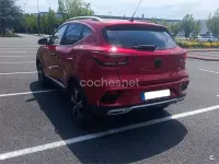Usado MG ZS Comfort 106 CV (77 kW) 2024 Rojo SUV