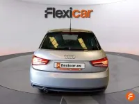 Usado Audi A1 Sportback Attraction 116 CV (85 kW) 2018 Gris Utilitario