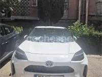 Usado Toyota Yaris Cross 116 CV (85 kW) 2024 Blanco SUV