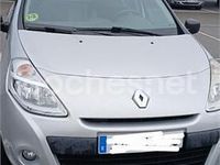 Usado Renault Clio IV Authentique 75 CV (55 kW) 2012 Gris / plata Berlina