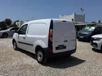 Usado Renault Kangoo 95 CV (69 kW) 2021 Blanco Monovolumen