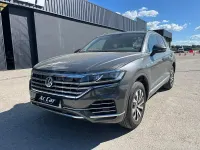 Usado VW Touareg 231 CV (169 kW) 2019 Gris / plata SUV