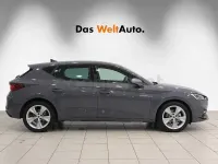 Usado Seat Leon FR 150 CV (110 kW) 2025 Beige Berlina