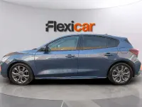 Usado Ford Focus ST-Line 125 CV (91 kW) 2023 Azul Berlina