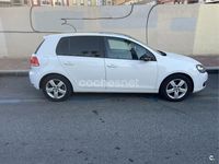 Usado VW Golf VII Advance 105 CV (77 kW) 2012 Blanco Berlina
