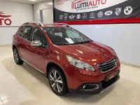Usado Peugeot 2008 Allure 100 CV (73 kW) 2015 Naranja SUV