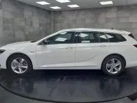Usado Opel Insignia Business 120 CV (88 kW) 2022 Familiar