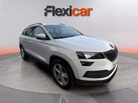 Usado Skoda Karoq Ambition 150 CV (110 kW) 2021 Blanco SUV