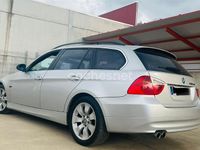Usado BMW 330 231 CV (169 kW) 2008 Gris / plata Familiar